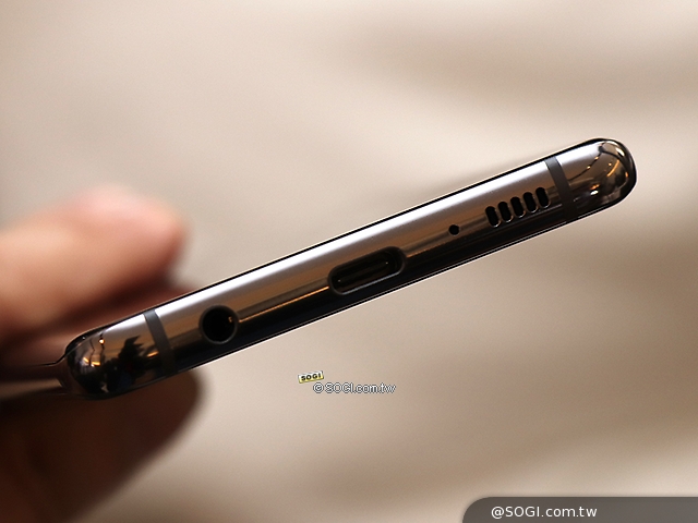 三星Galaxy十周年旗舰之作S10+、S10与S10e抢先体验