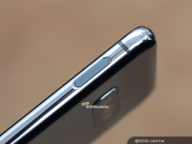 三星Galaxy十周年旗舰之作S10+、S10与S10e抢先体验