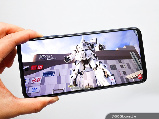 5G規格下放渴望系列 HTC Desire 21 pro 5G開箱 5G規格下放渴望系列 HTC Desire 21 pro 5G開箱