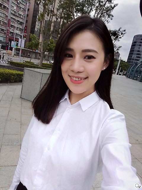 美顏自拍（中）