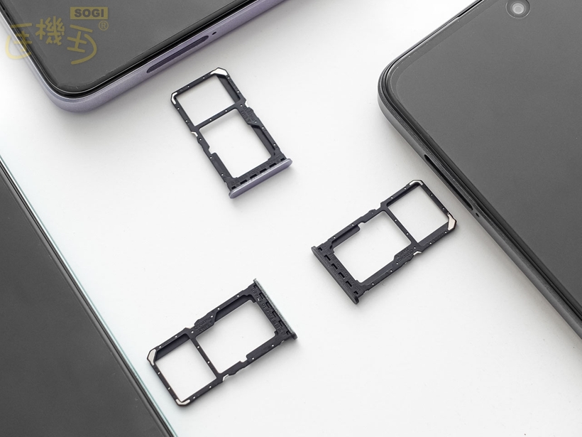 OPPO A79 5G 外觀介紹 - 三選二卡托