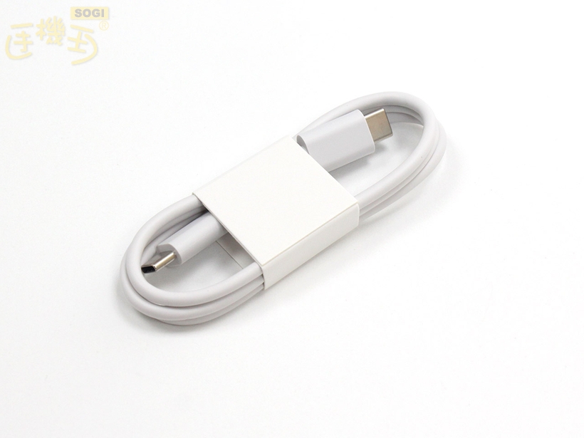 SHARP AQUOS wish5 外觀介紹 - 充電線