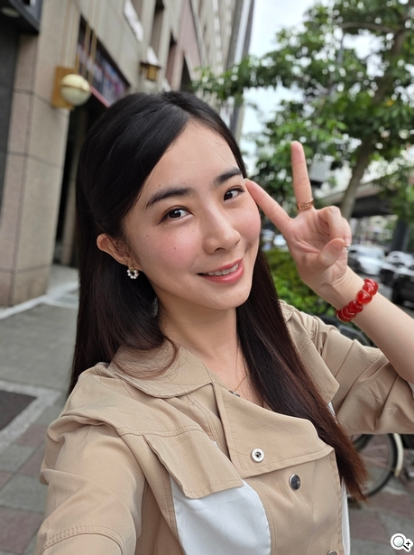 三星 Galaxy Z Fold7 封面螢幕鏡頭 - 人像效果_中