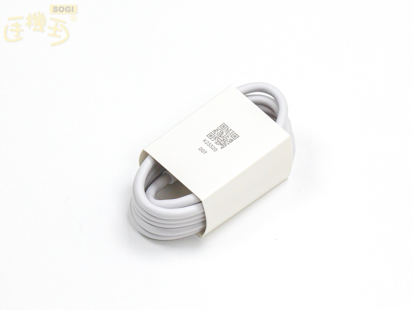 POCO M7 外觀介紹 - 充電線