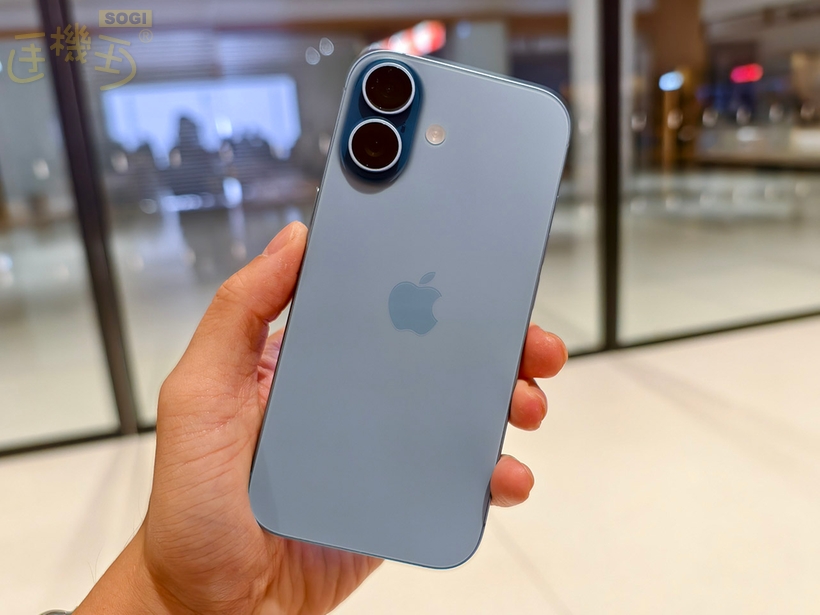 iPhone 17 標準版 - 實機展示