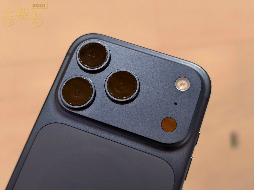 iPhone 17 Pro 與 17 Pro Max - 藏藍色-3