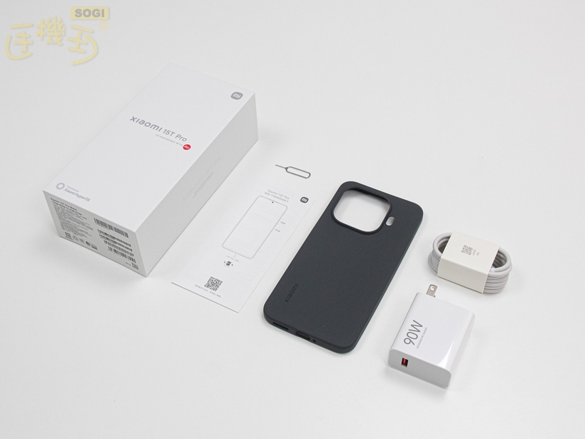 Xiaomi 15T Pro 外觀介紹 - 盒裝配件