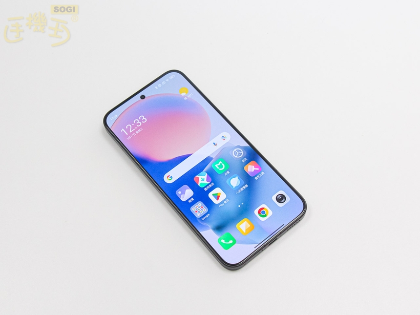 Xiaomi 15T Pro 外觀介紹 - 正面