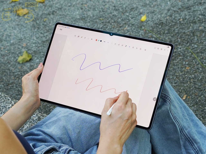 三星 Tab S11 Ultra 外觀介紹 - S Pen 塗鴉