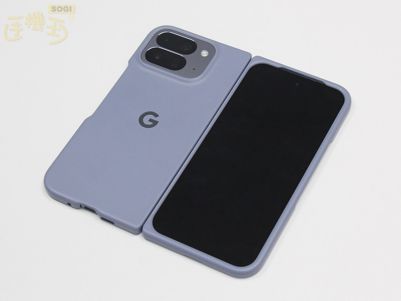 Google Pixel 10 Pro Fold 外觀介紹 - 展開背面