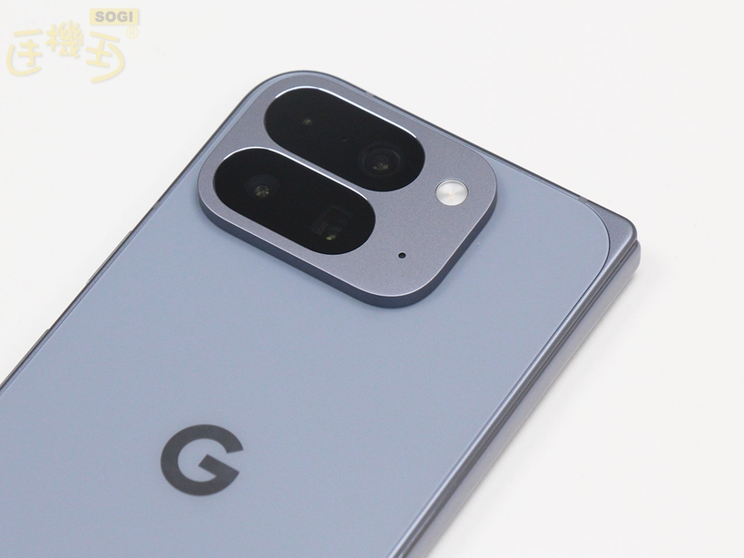 Google Pixel 10 Pro Fold 外觀介紹 - 後鏡頭
