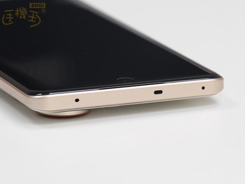 realme 15 5G 系列重點規格 - realme 15 Pro 頂部