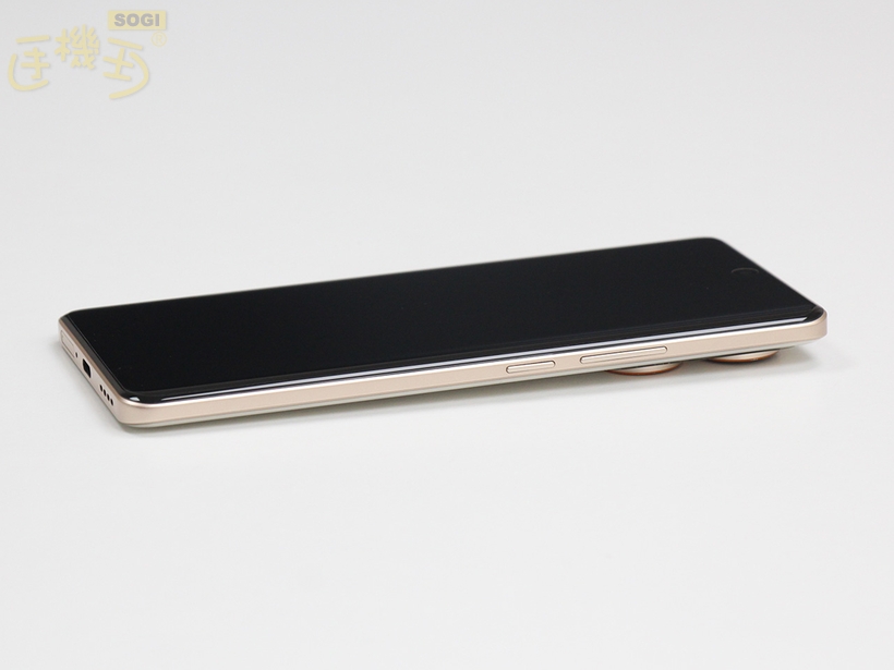 realme 15 5G 系列重點規格 - realme 15 Pro 右側