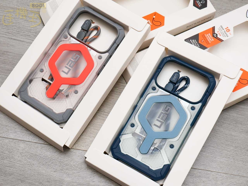 UAG PATHFINDER 外包裝 - 內容物