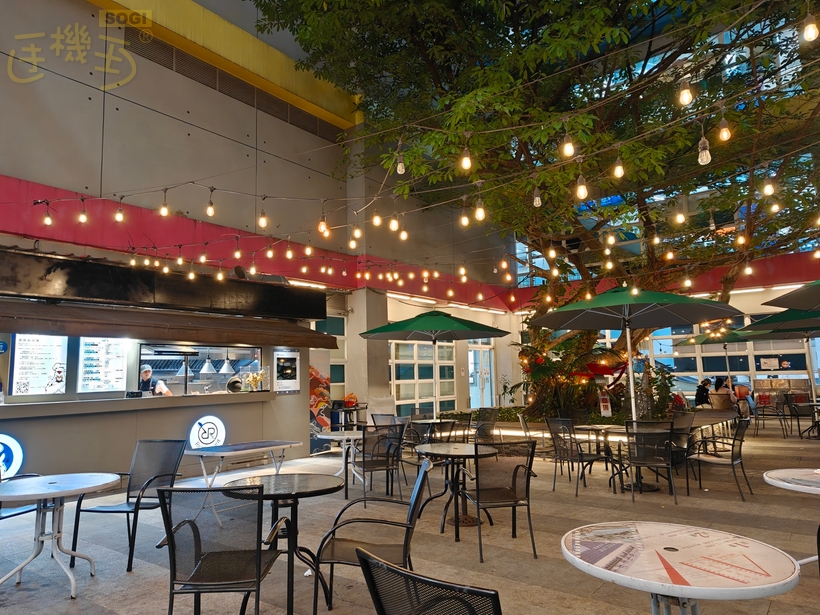 Realme GT 8 Pro 攝錄體驗 - 露天咖啡座