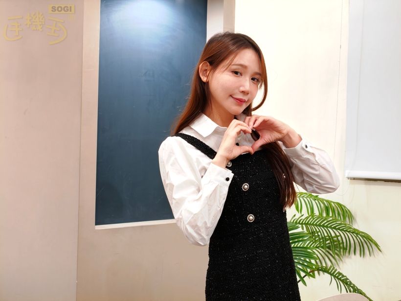 OPPO Find X9 攝錄體驗 - 冷調閃光