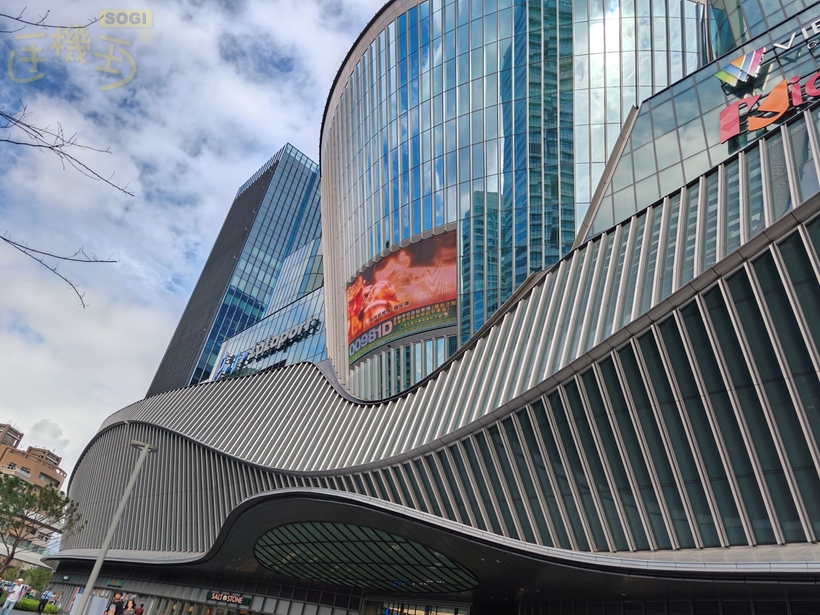 OPPO Find X9 攝錄體驗 - 大樓