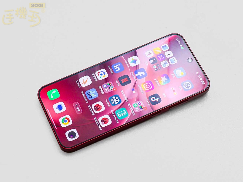 OPPO Find X9 外觀介紹 - 正面