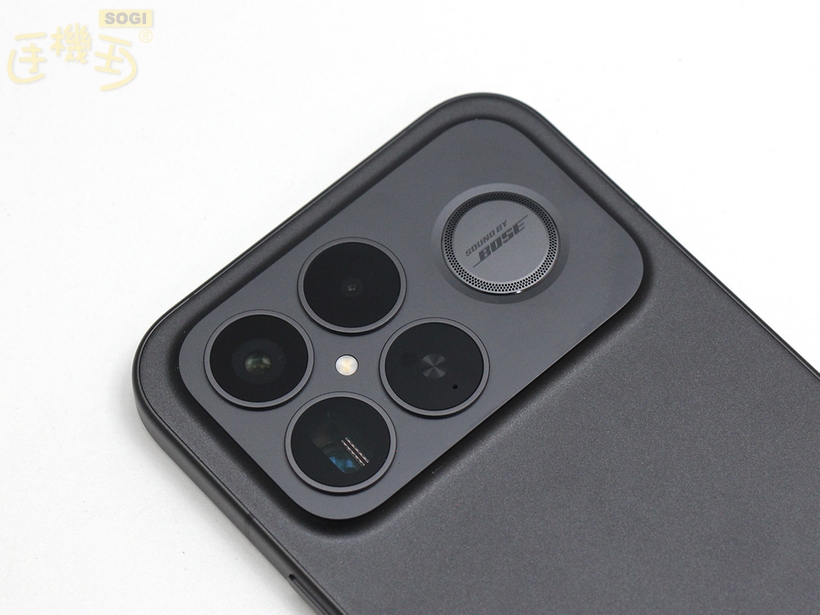 POCO F8 Ultra 外觀介紹 - 後鏡頭