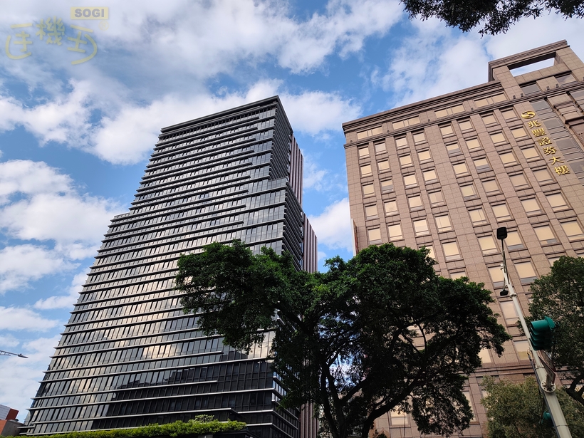 REDMI Note 15 Pro+ 5G 攝錄體驗 - 大樓