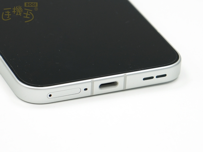 OPPO Reno15 5G 外觀介紹 - 底部