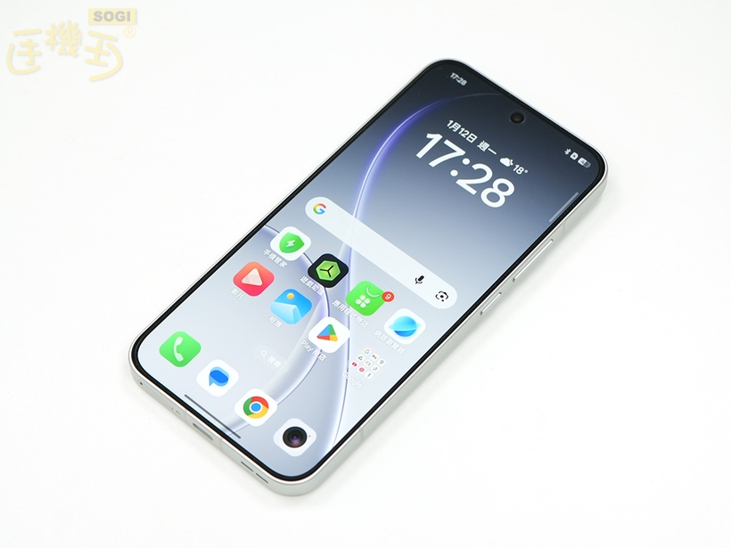 OPPO Reno15 5G 外觀介紹 - 正面