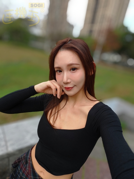 POCO F8 Pro 攝錄體驗 - 人像效果 (f0.95)