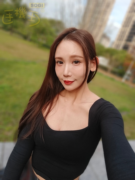 OPPO A6s 5G 攝錄體驗 - 美顏人像 (高)