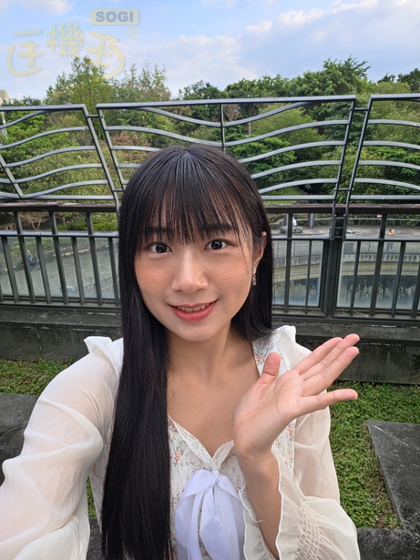 人像實拍 - 廣角自拍