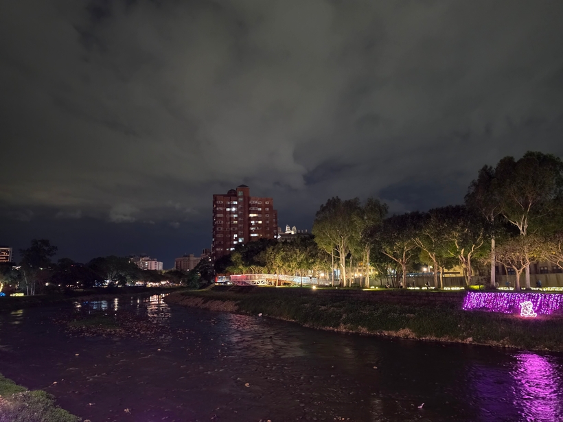 主鏡頭實拍 - 一般