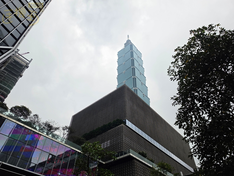 100 倍望遠變焦 - 1x