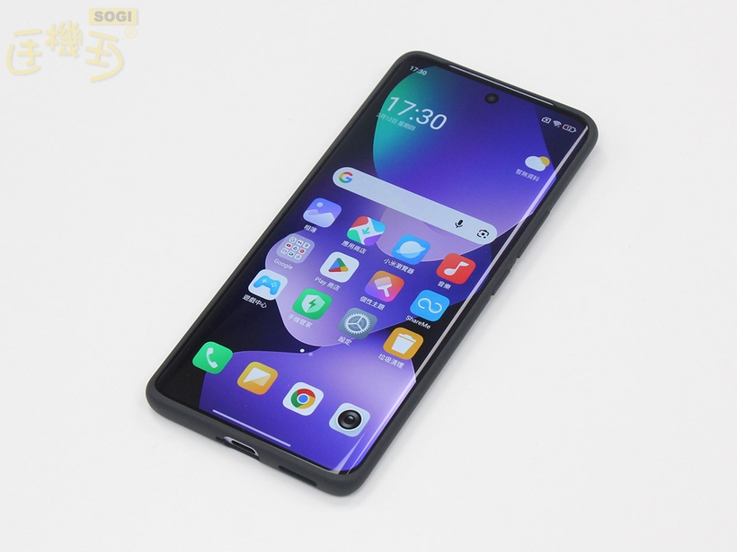 紅米 Note 15 5G 外觀開箱 - 保護套正面