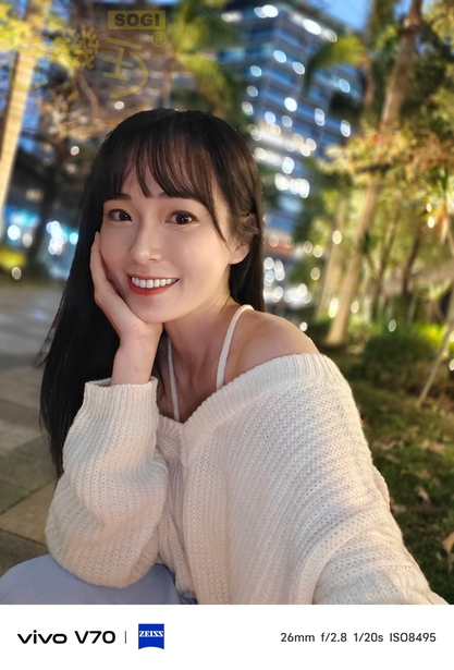 vivo V70 相機體驗 - Distagon 人像光斑