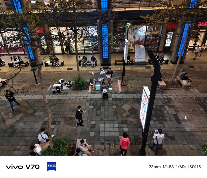 vivo V70 相機體驗 - 舞台模式 1X