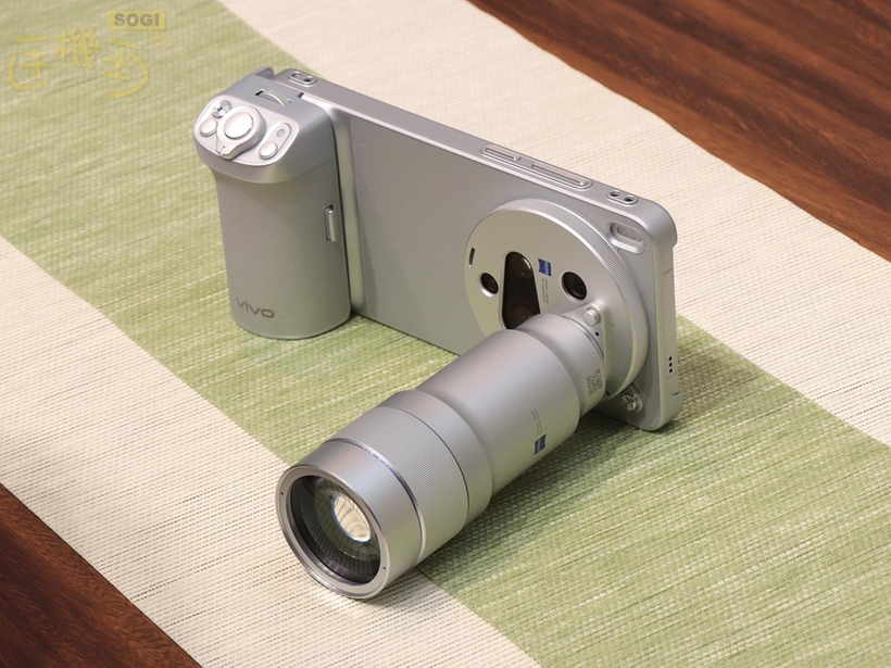 vivo X300 Ultra 實機台灣上手體驗 - 手機結合 Gen 2 Ultra