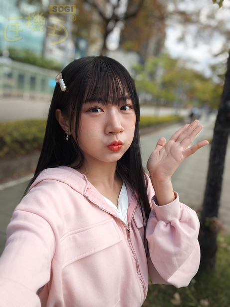 Xiaomi 17 Ultra 攝錄體驗 - 人像虛化(開)