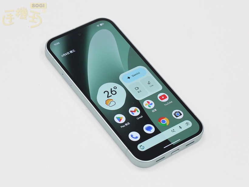 Google Pixel 10a 開箱外觀 - 正面