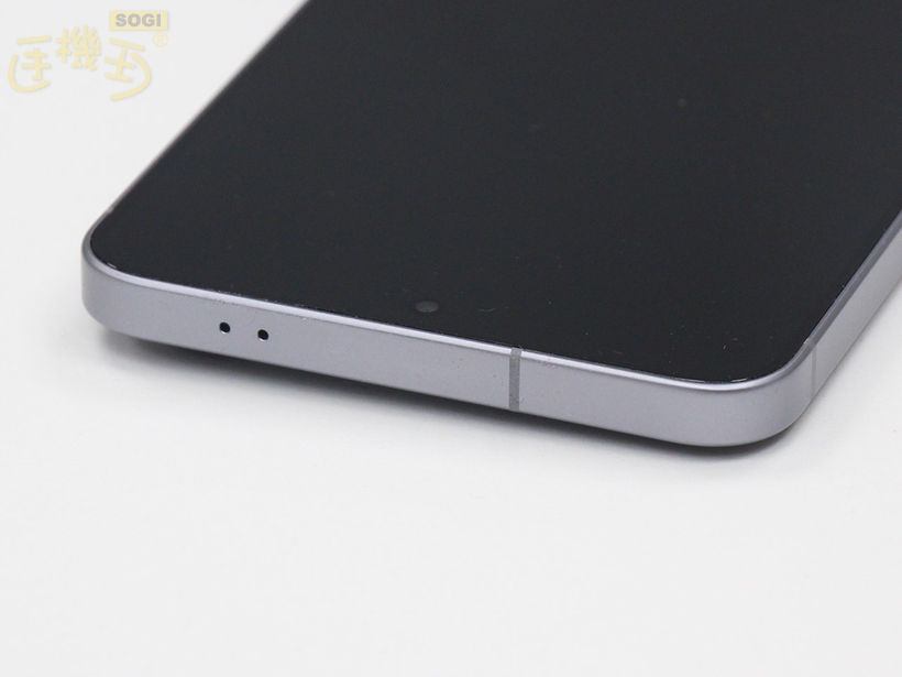 三星 Galaxy A57 5G 開箱外觀 - 頂部