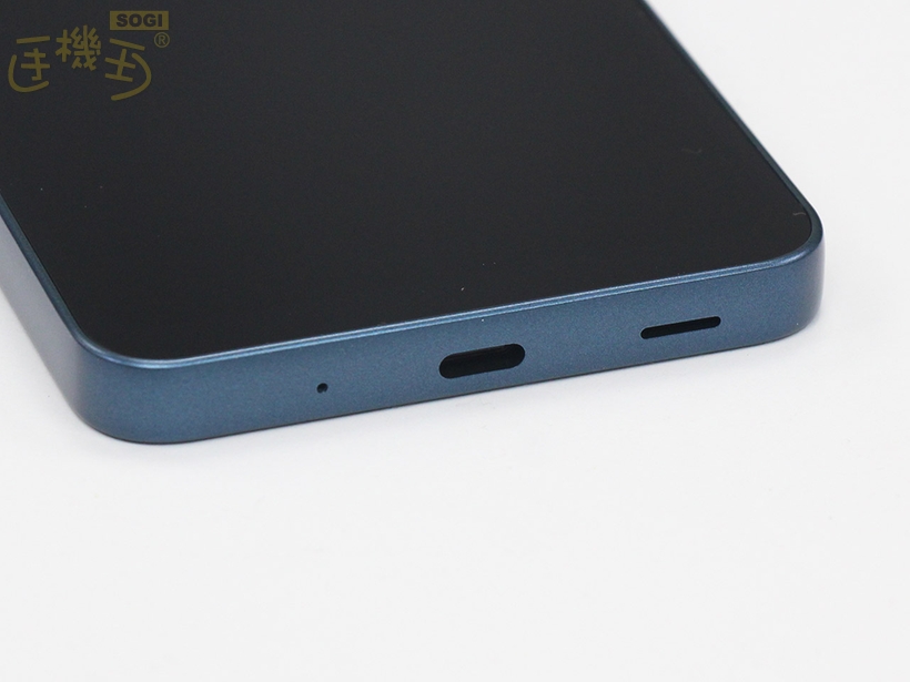 SHARP AQUOS wish5s 外觀介紹 - 底部