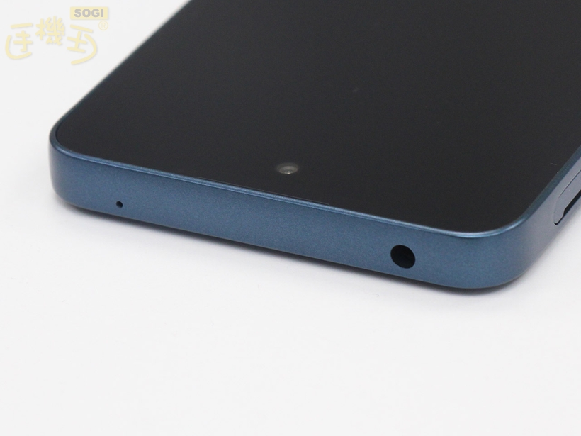 SHARP AQUOS wish5s 外觀介紹 - 頂部