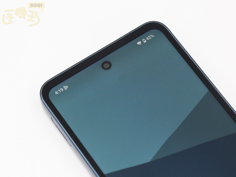 SHARP AQUOS wish5s 開箱外觀 - 前鏡頭