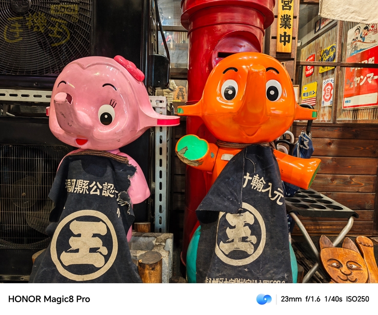 HONOR Magic8 Pro 相機體驗 - 復古裝飾