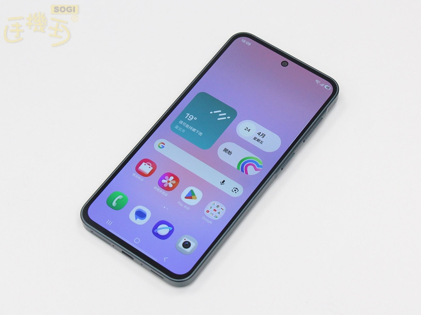 三星 Galaxy A37 5G 開箱外觀 - 正面