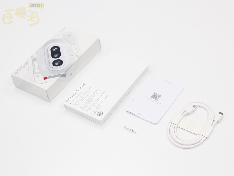 Nothing Phone (4a) 系列開箱外觀 - Phone (4a)
