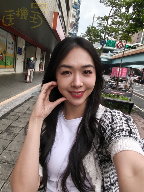 POCO X8 Pro 系列相機體驗 - X8 Pro 人像效果 (低)