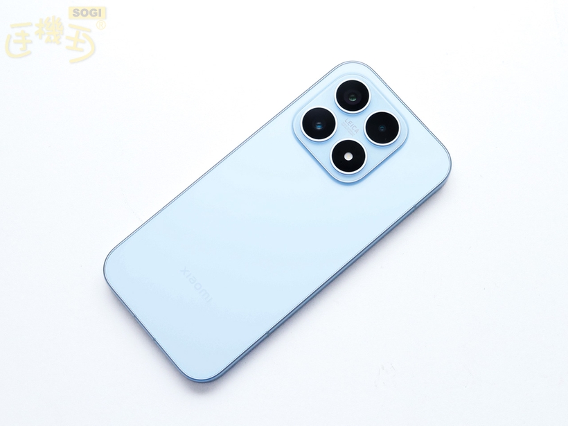 Xiaomi 17 開箱外觀 - 背面