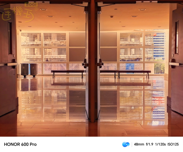 HONOR 600 Pro 特色 AI 功能 - 暖調夕陽
