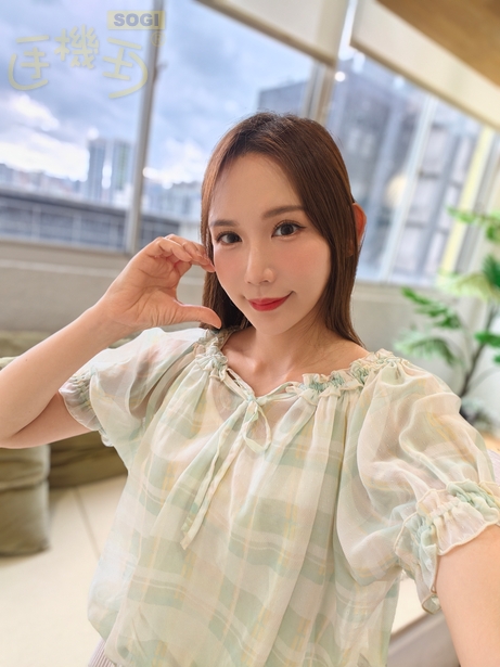 OPPO Find X9 Ultra 相機體驗 - 0.8X 人像自拍