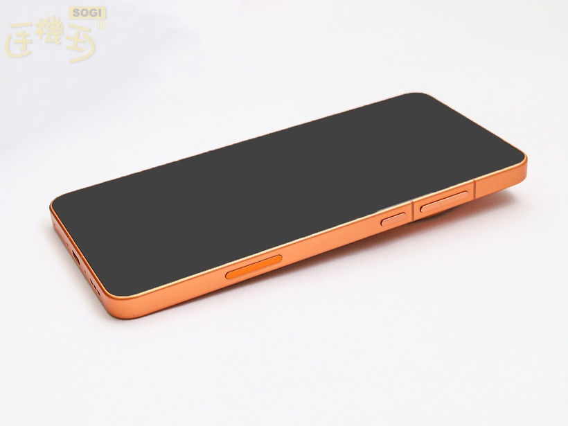 OPPO Find X9 Ultra 開箱外觀 - 右側