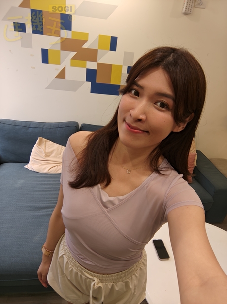相機實測：徠卡三鏡頭與 AI 智慧變焦的拍攝體驗 - 人像效果 (0)